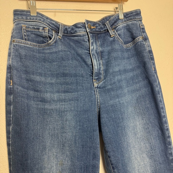 NYDJ Cropped Joni Capri Blue‎ Jeans - Picture 7 of 10
